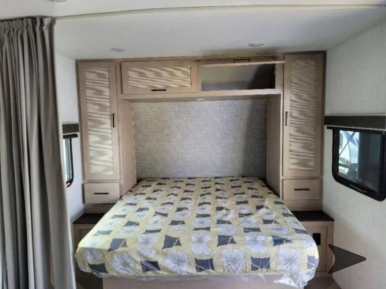 A photo of this 2026 Ember Rv E-Series 22MLQ