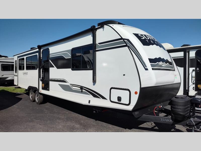 2025 Crossroads Rv Sunset Trail Super Lite SS330SI in anderson IN