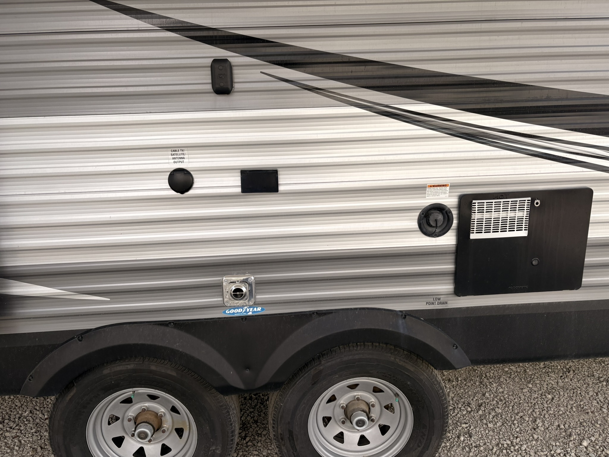 2020 Jayco JAY FLIGHT ROCKY MOUNTAIN EDITION 275RLSW in murrieta CA