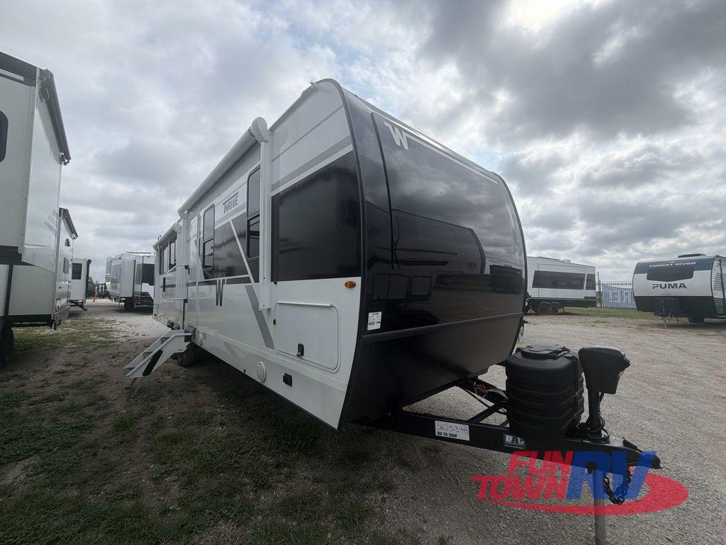 2026 Winnebago Thrive 29RLO in rockwall TX