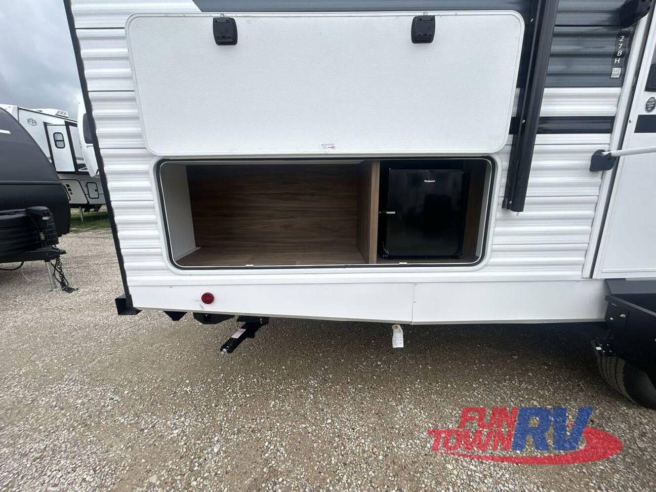 A photo of this 2026 Winnebago Access 27BH