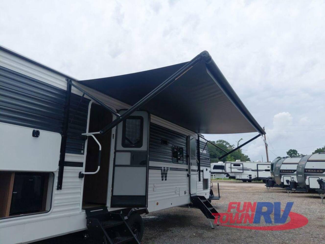 A photo of this 2026 Winnebago Access 27BH