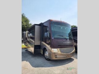 2013 ITASCA SUNOVA 33C