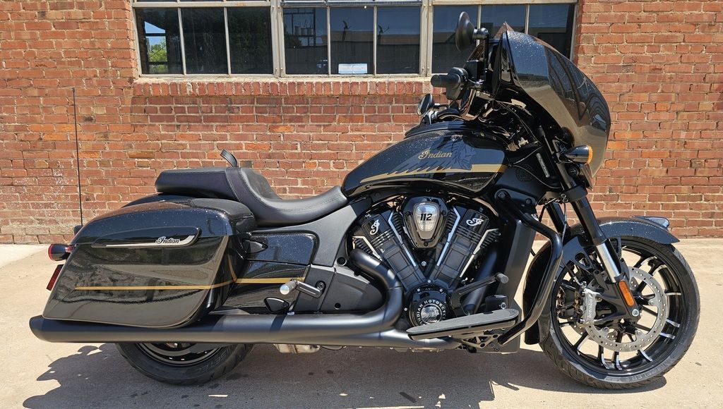 2026 Indian Motorcycle® Chieftain® PowerPlus Dark Horse® 112 w/PowerBand Blac DARK HORSE in Oklahoma City, OK