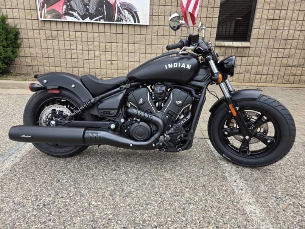 2026 Indian Motorcycle® Scout® Sixty Bobber Limited Black Smoke BASE in Clinton Twp, MI