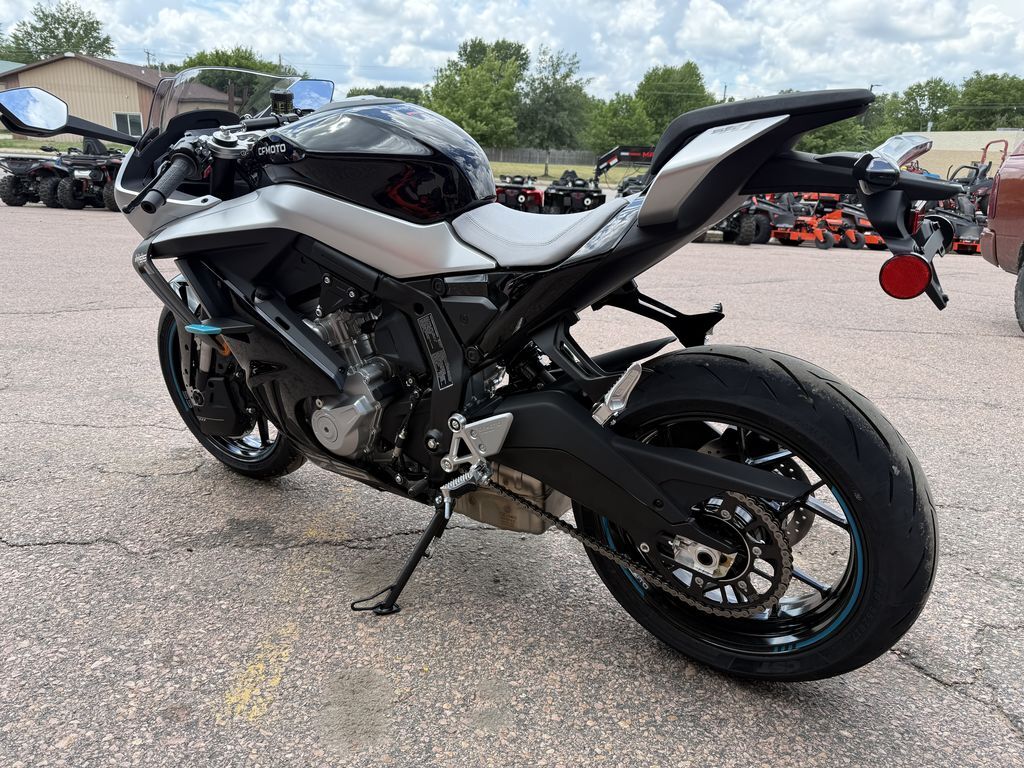 2026 CFMOTO CFMOTO 675 SS 675 in Sioux Falls, SD