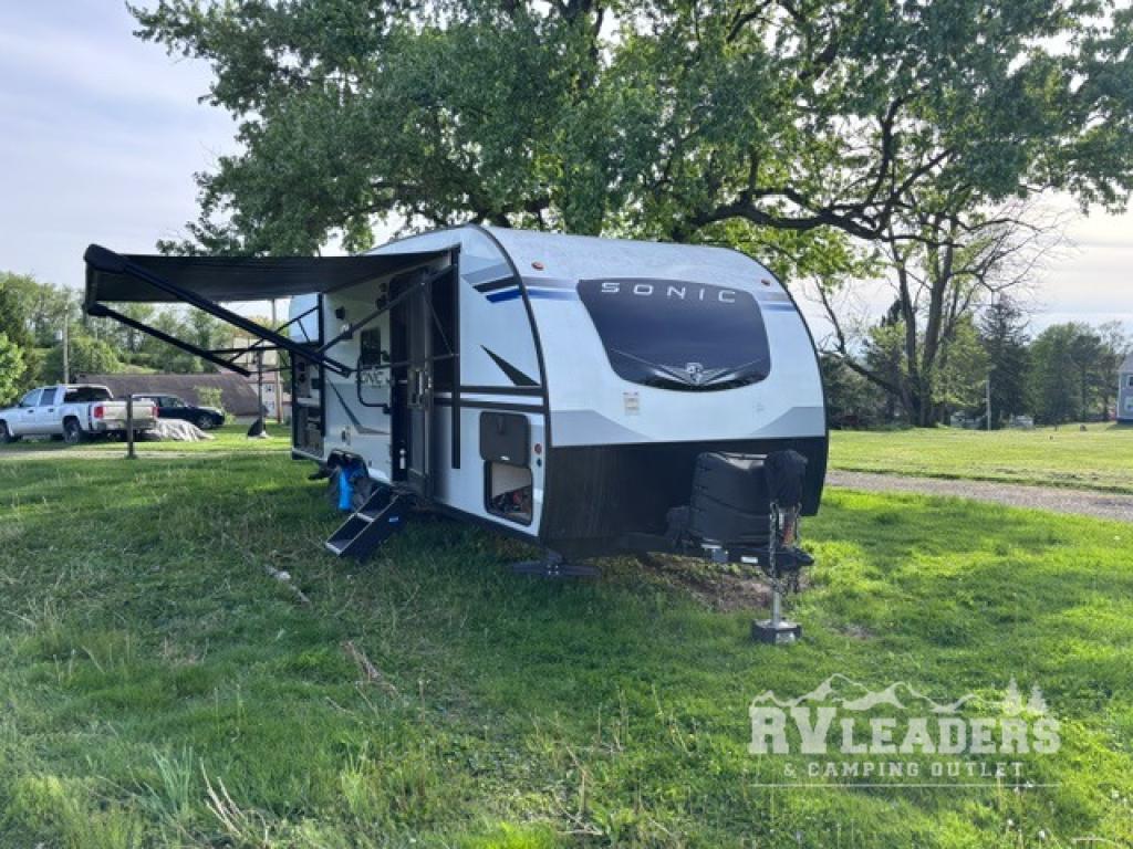 2021 Venture Rv Sonic SN220VRB in adamsburg PA