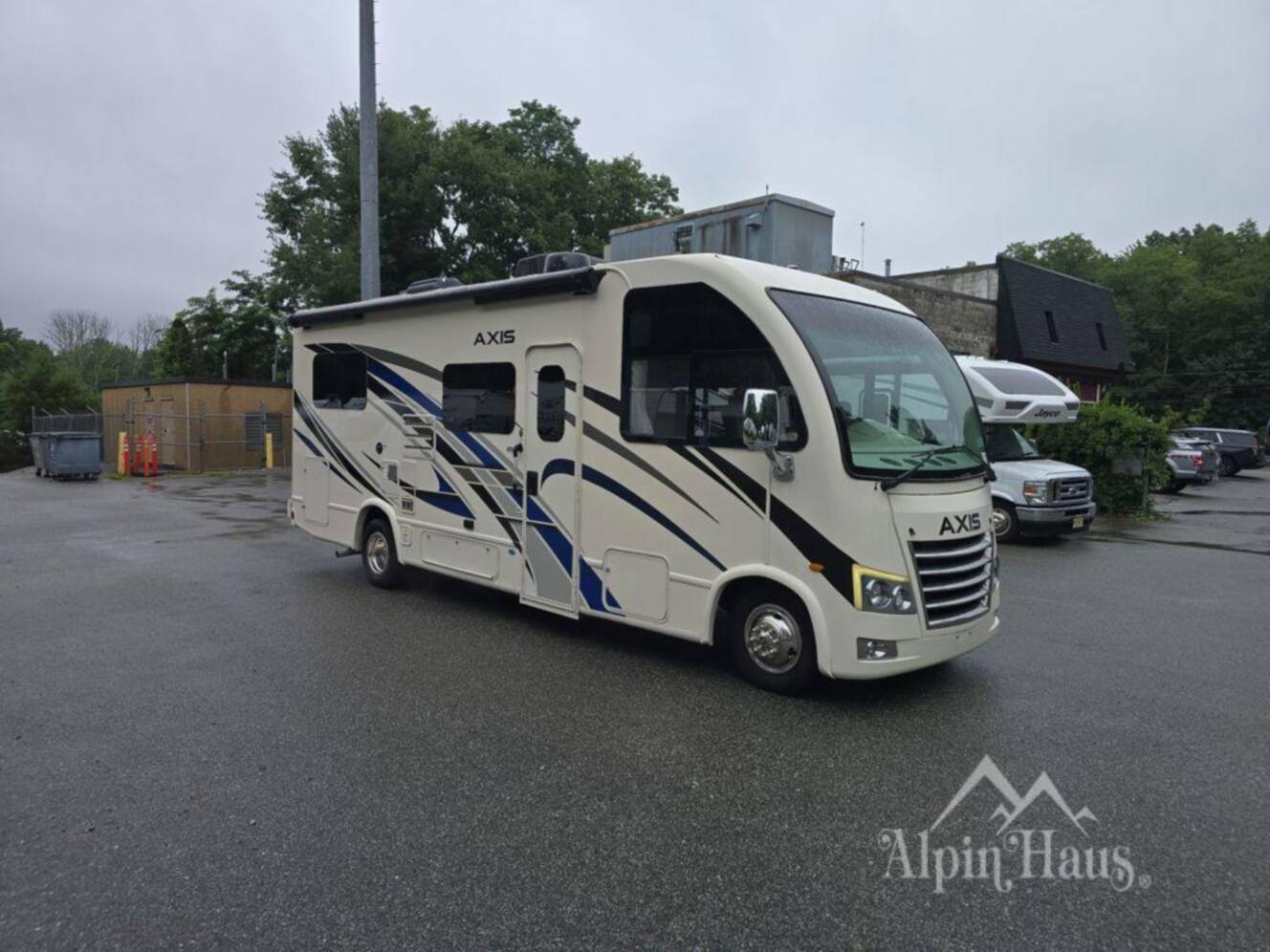 A photo of this 2023 Thor Motor Coach Axis 24.1