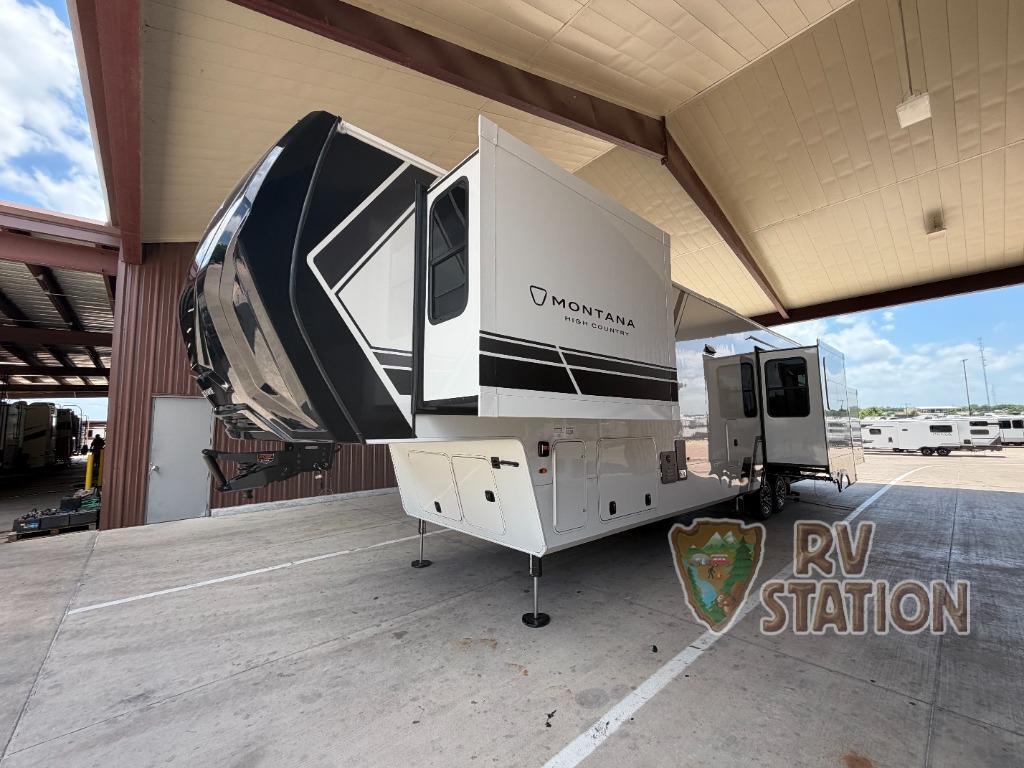 View more photos of this listing