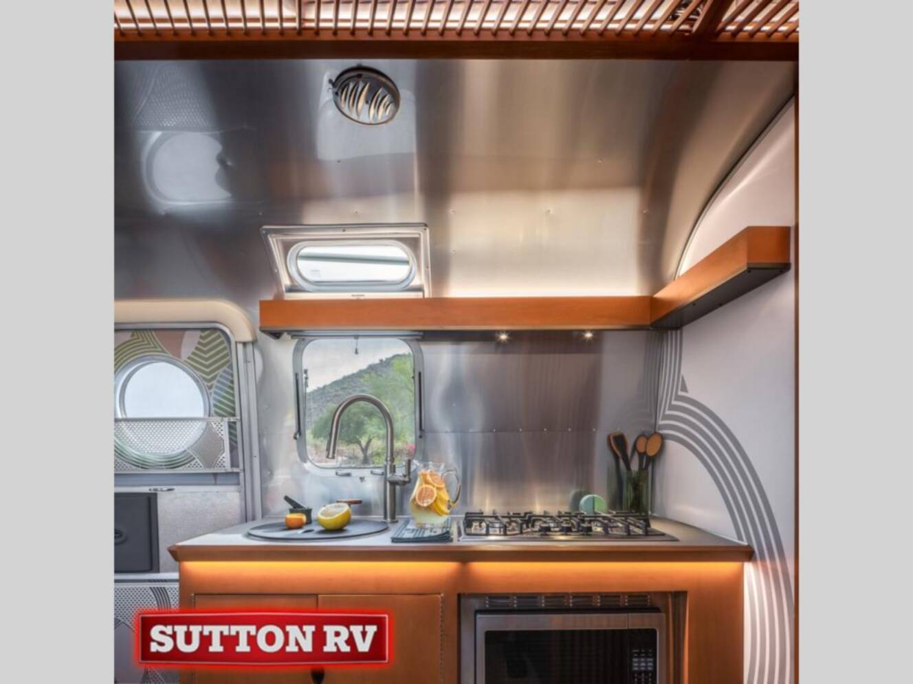 A photo of this 2026 Airstream Frank Lloyd Wright Limited Edition 28RB