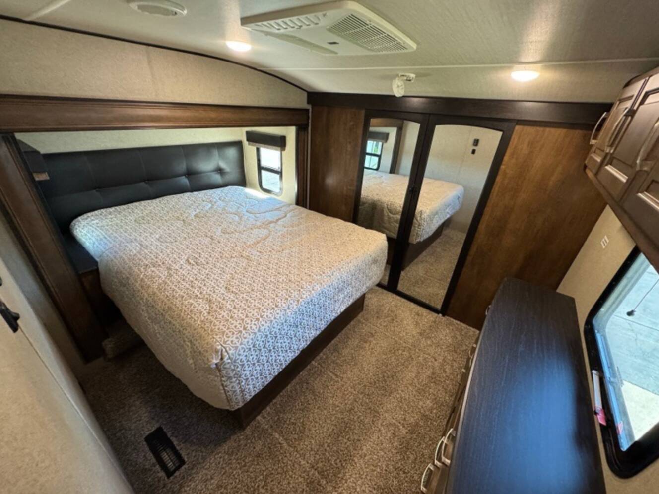 A photo of this 2020 Grand Design Reflection 337RLS
