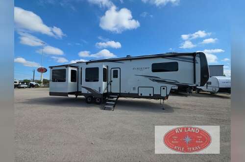 2026 Forest River Rv Flagstaff Classic 404CRK in kyle TX