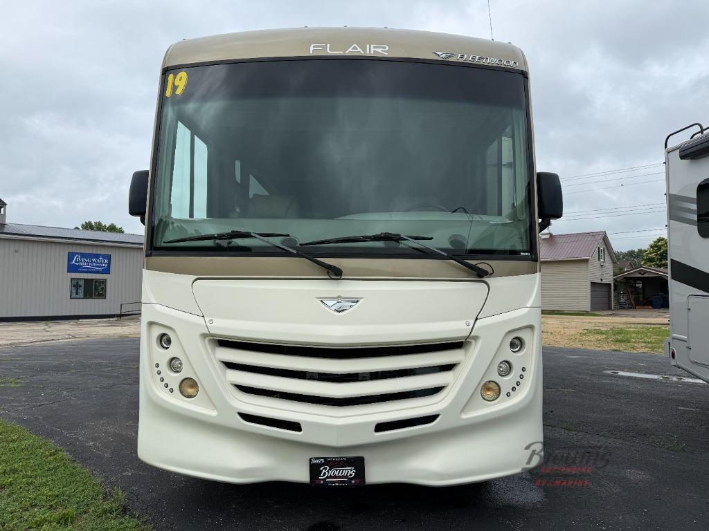2020 Fleetwood Rv Flair 29M in guttenberg IA