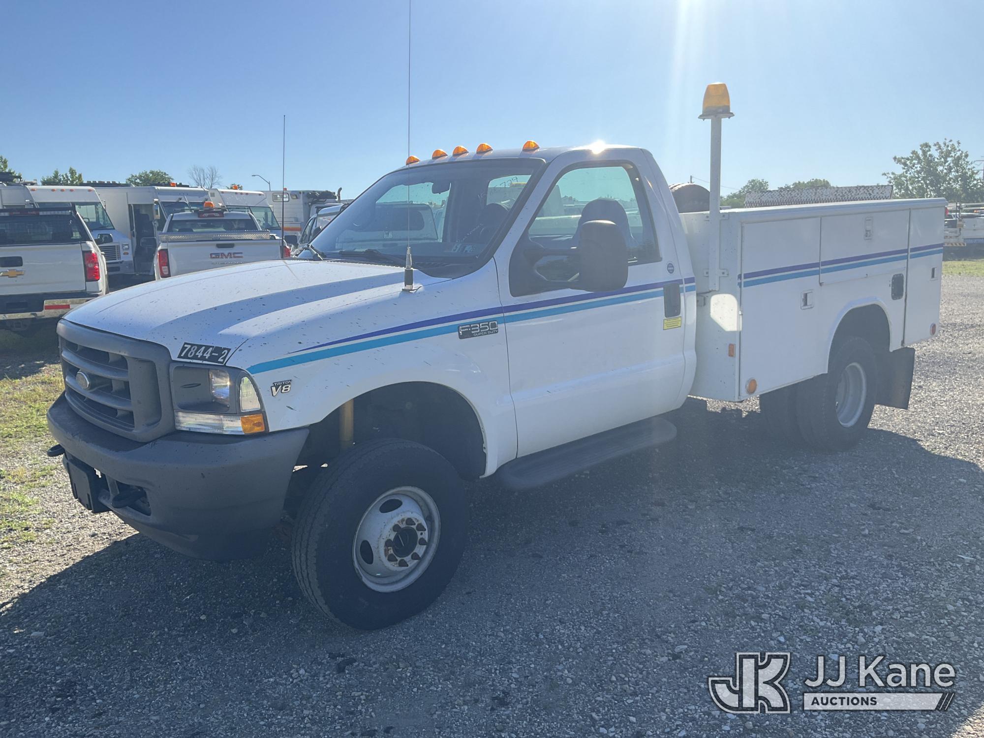2002 Ford F350 4x4 in Plymouth Meeting, PA