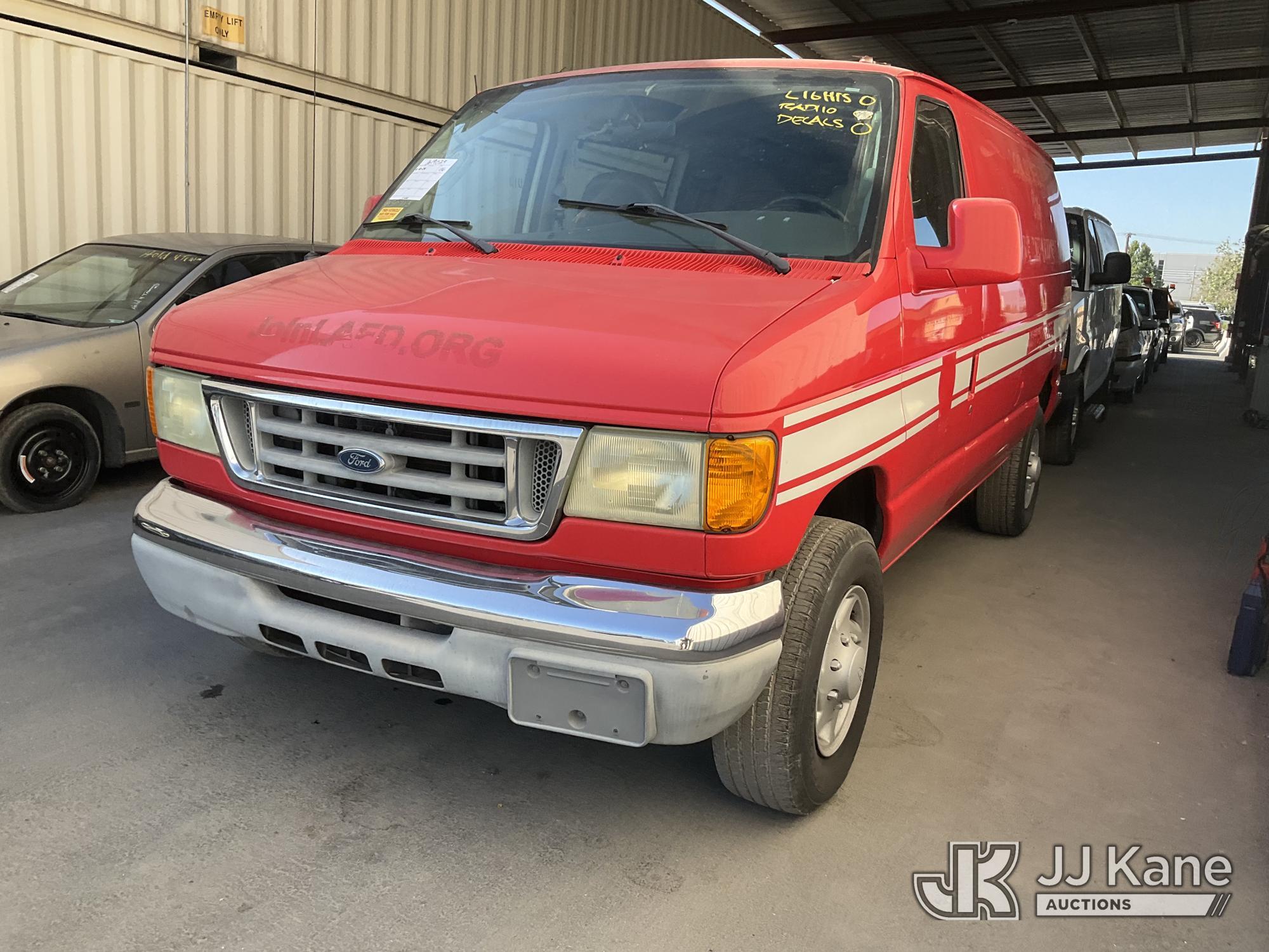 2006 FORD ECONOLINE in Jurupa Valley, CA