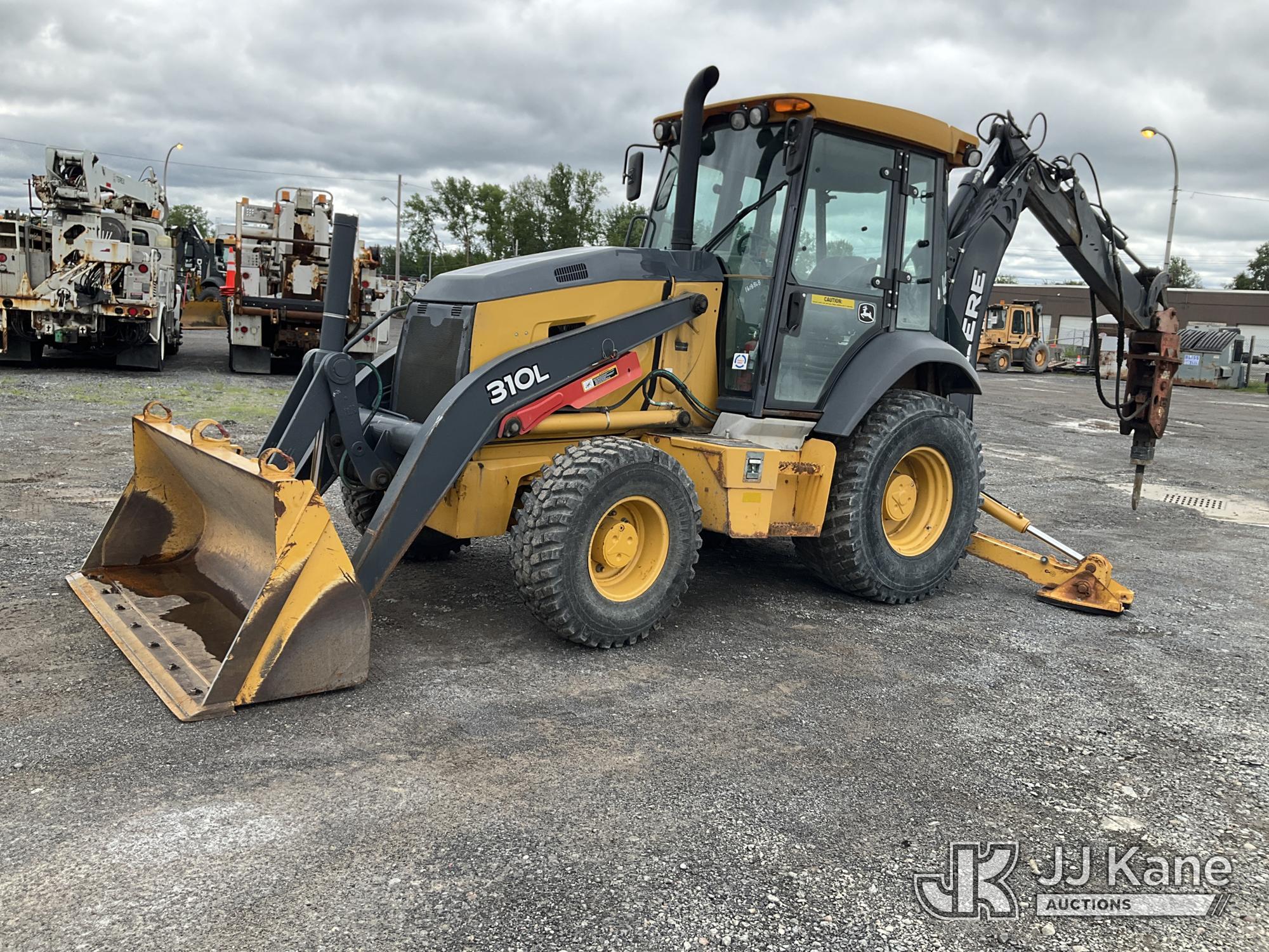 2017 John Deere 310L 4x4 in Rome, NY