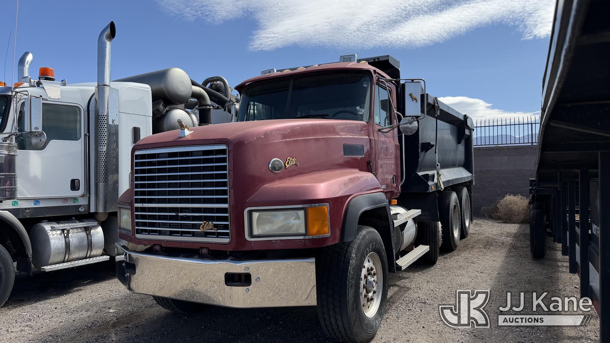 2000 Mack CL713 in Albuquerque, NM
