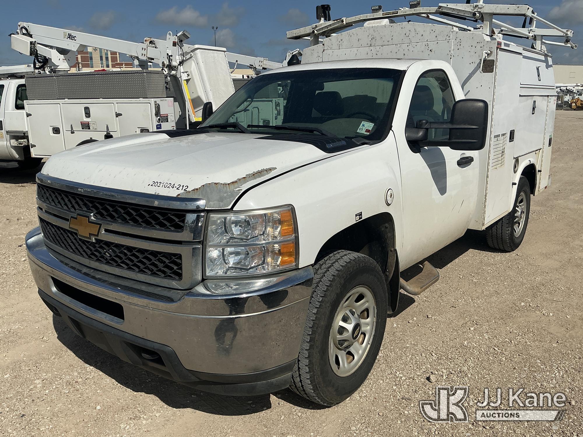 2012 Chevrolet Silverado 3500HD in Waxahachie, TX