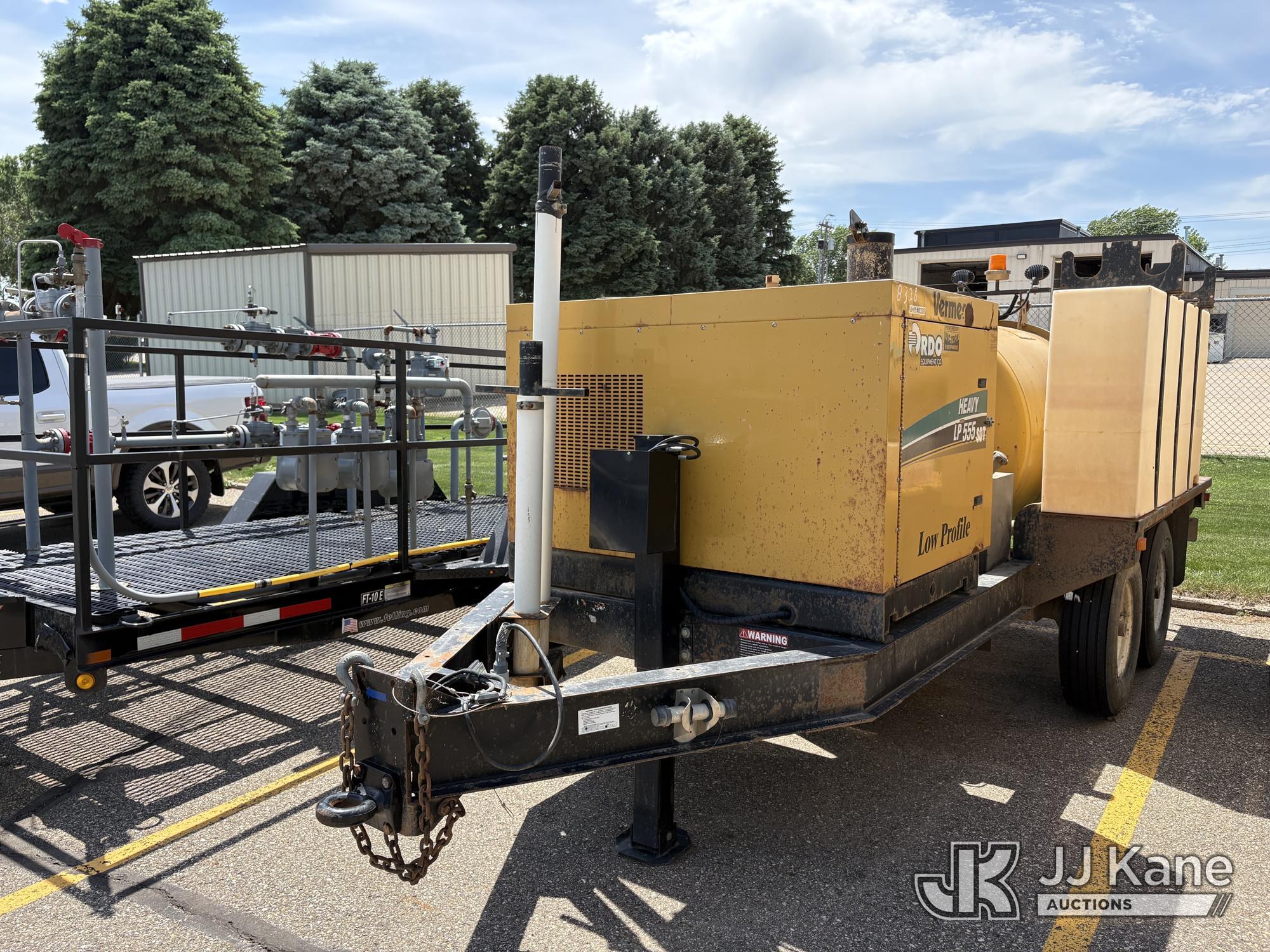 2012 Vac-Tron Equipment Trailer in Bismarck, ND