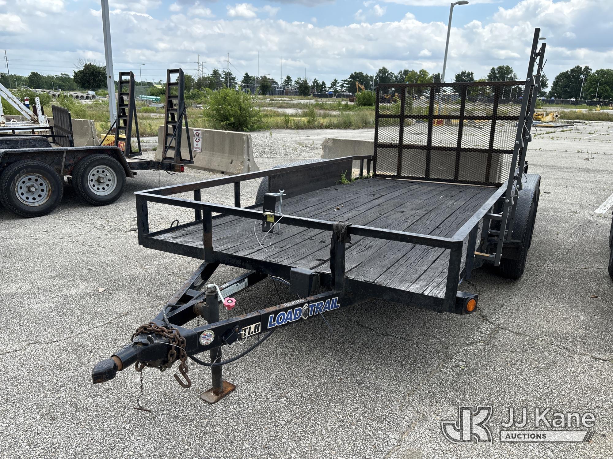 2015 LOAD TRAIL Trailer in Kansas City, MO