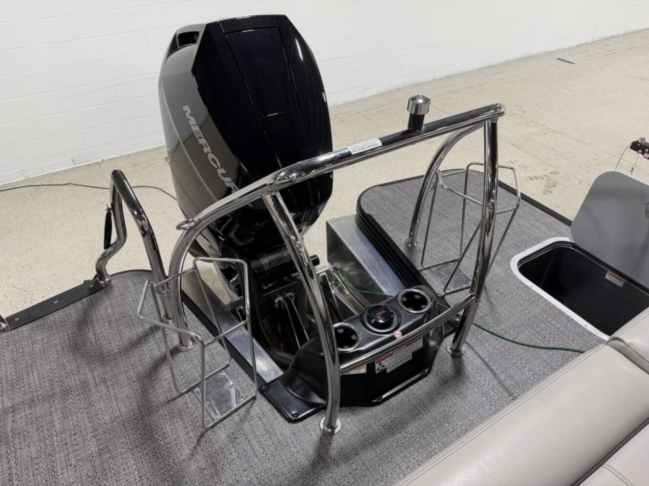A photo of this 2026 Barletta Boats L23UC Triple-Toon