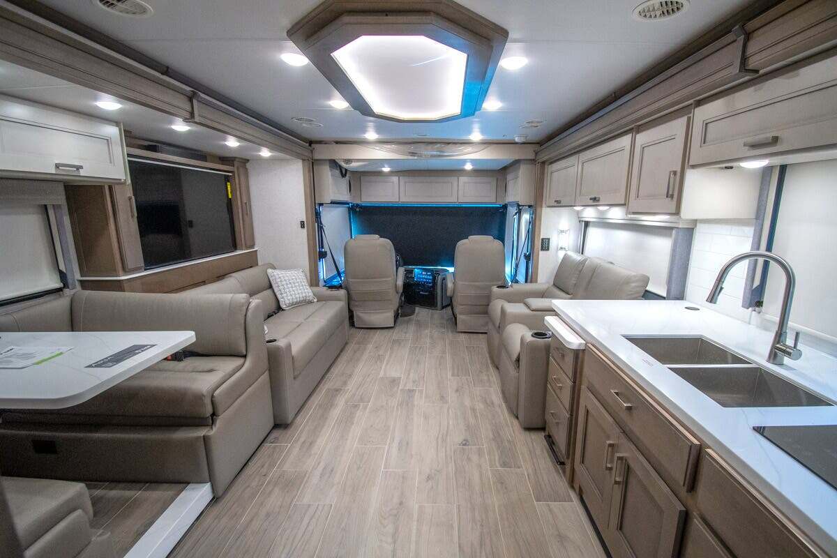 2026 Thor Motor Coach Aria 3901 in alvarado TX