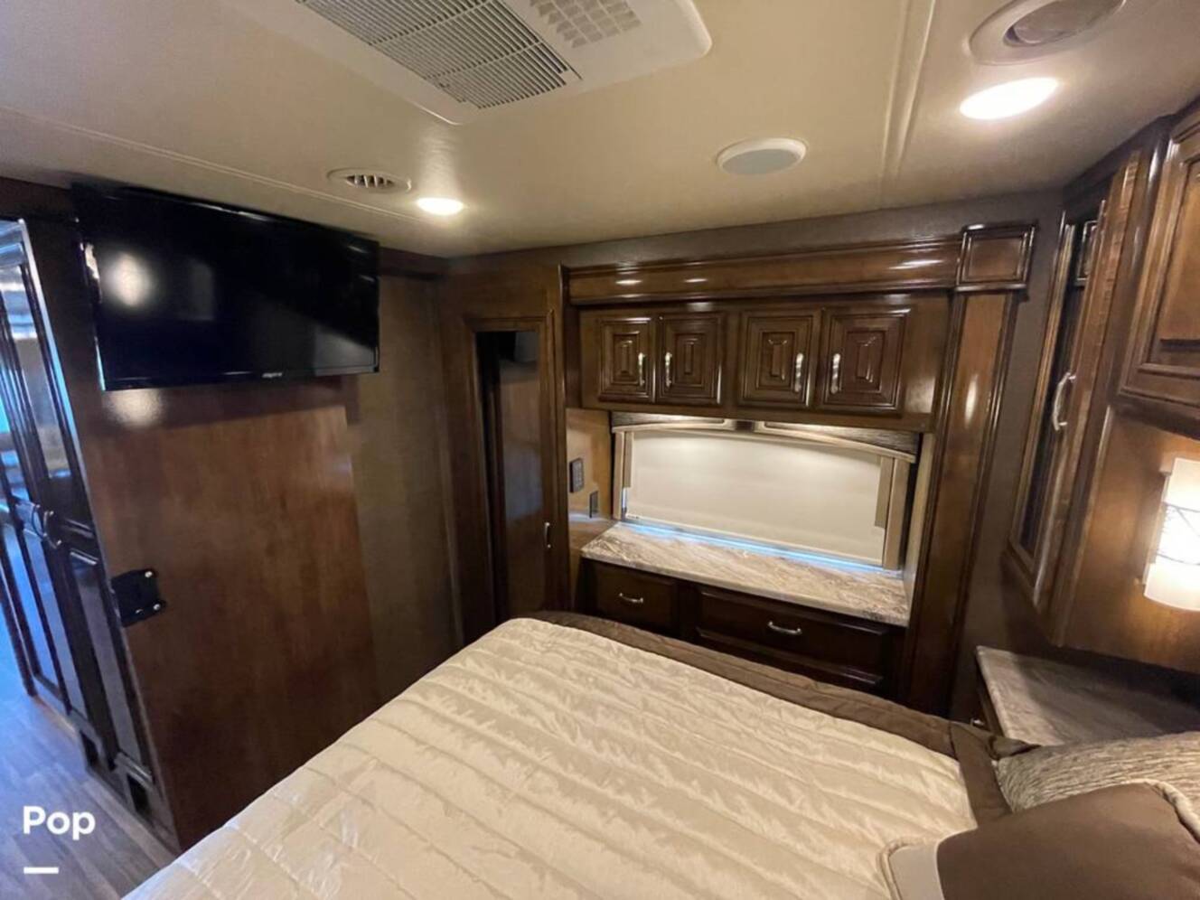 A photo of this 2019 Thor Motor Coach Palazzo 33.2