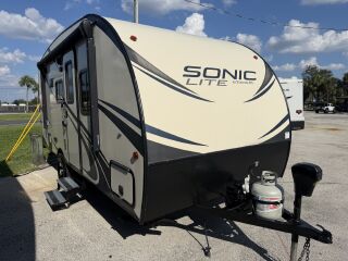 2018 VENTURE RV SONIC LITE SL169VBH