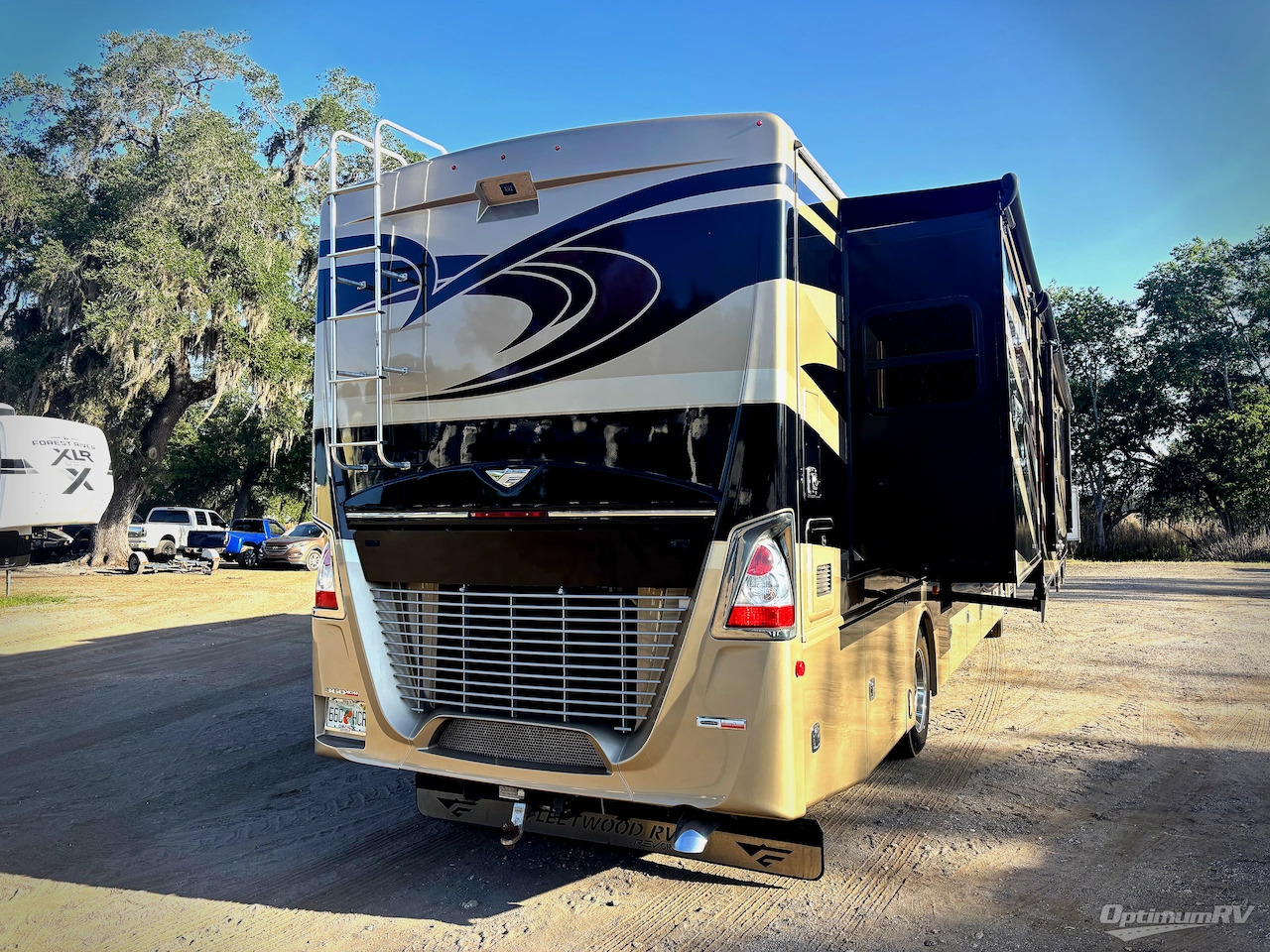 2017 Fleetwood Discovery 39F in zephyrhills FL