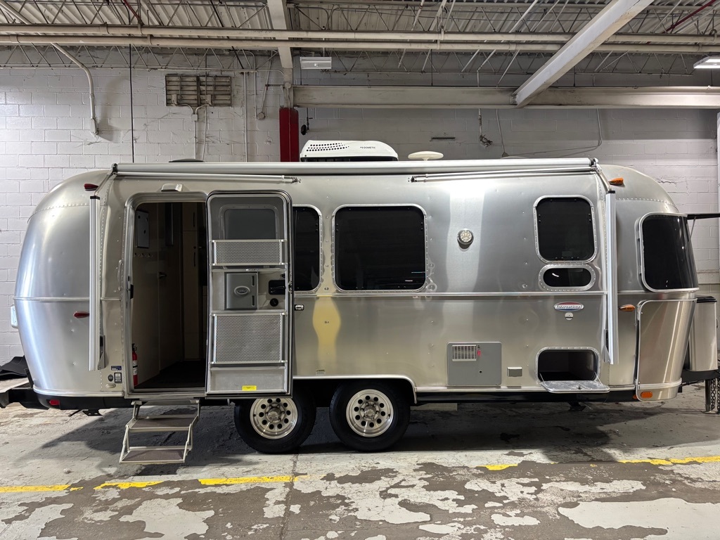 2019 Airstream INTERNATIONAL S 23FB in kansas city MO