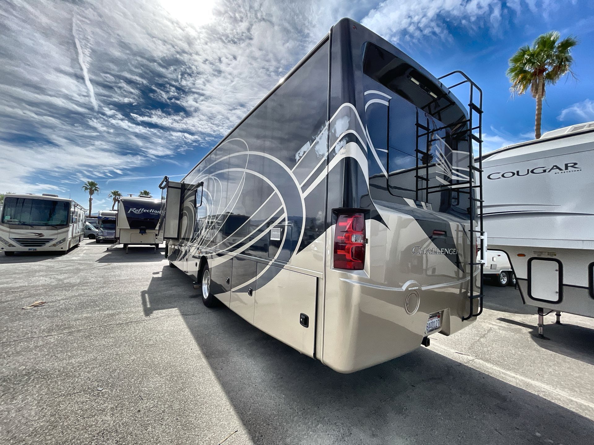 2018 Thor Motor Coach Challenger 37KT in palm desert CA