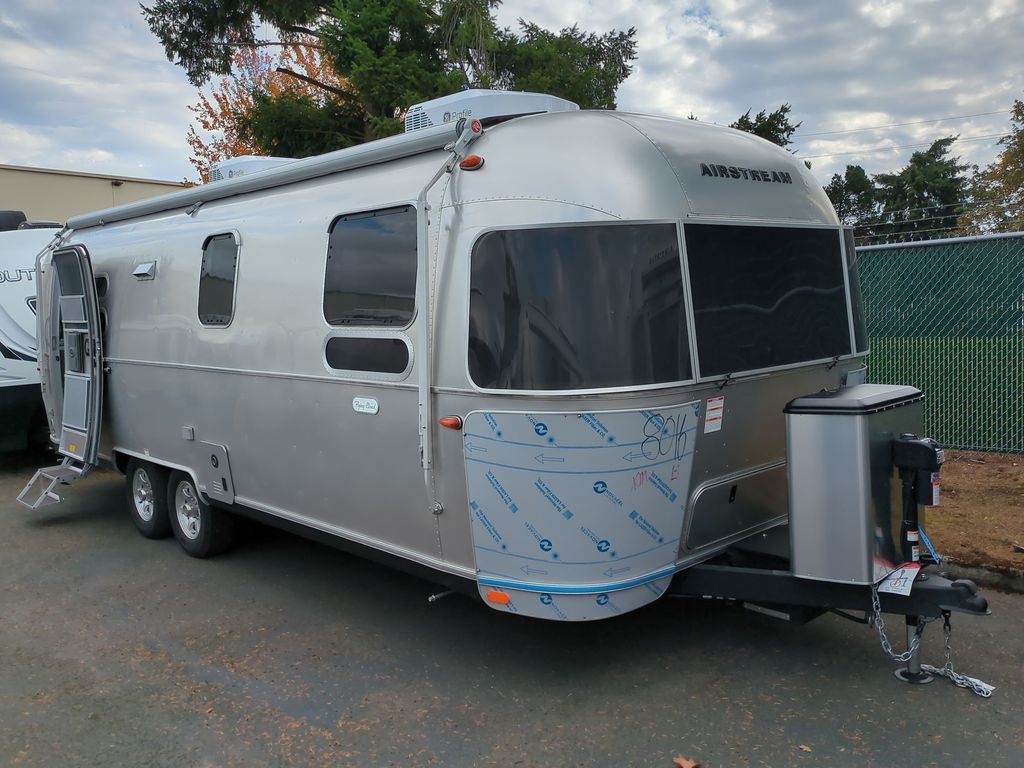 2026 Airstream Flying Cloud 27FB in clackamas OR