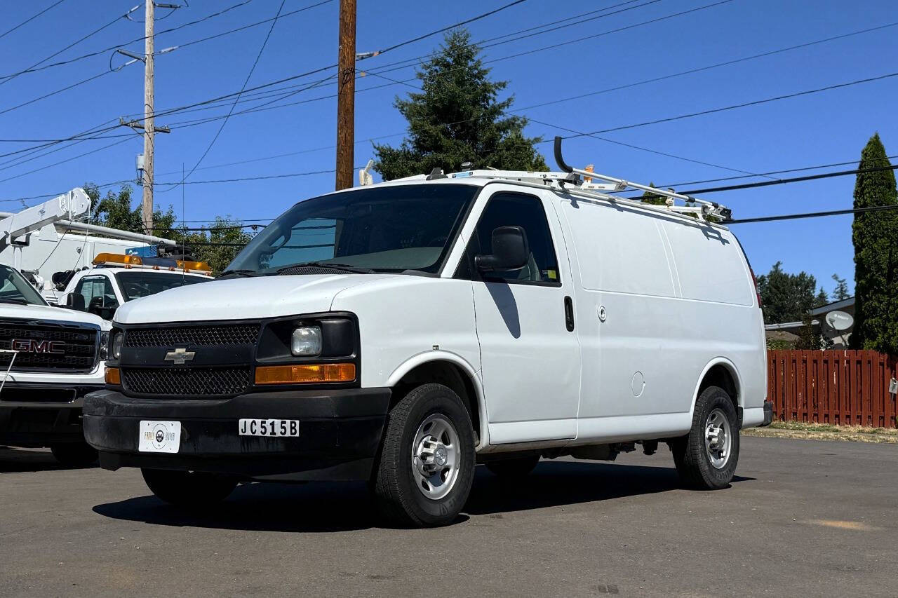 2017 CHEVROLET Express in Tualatin, OR
