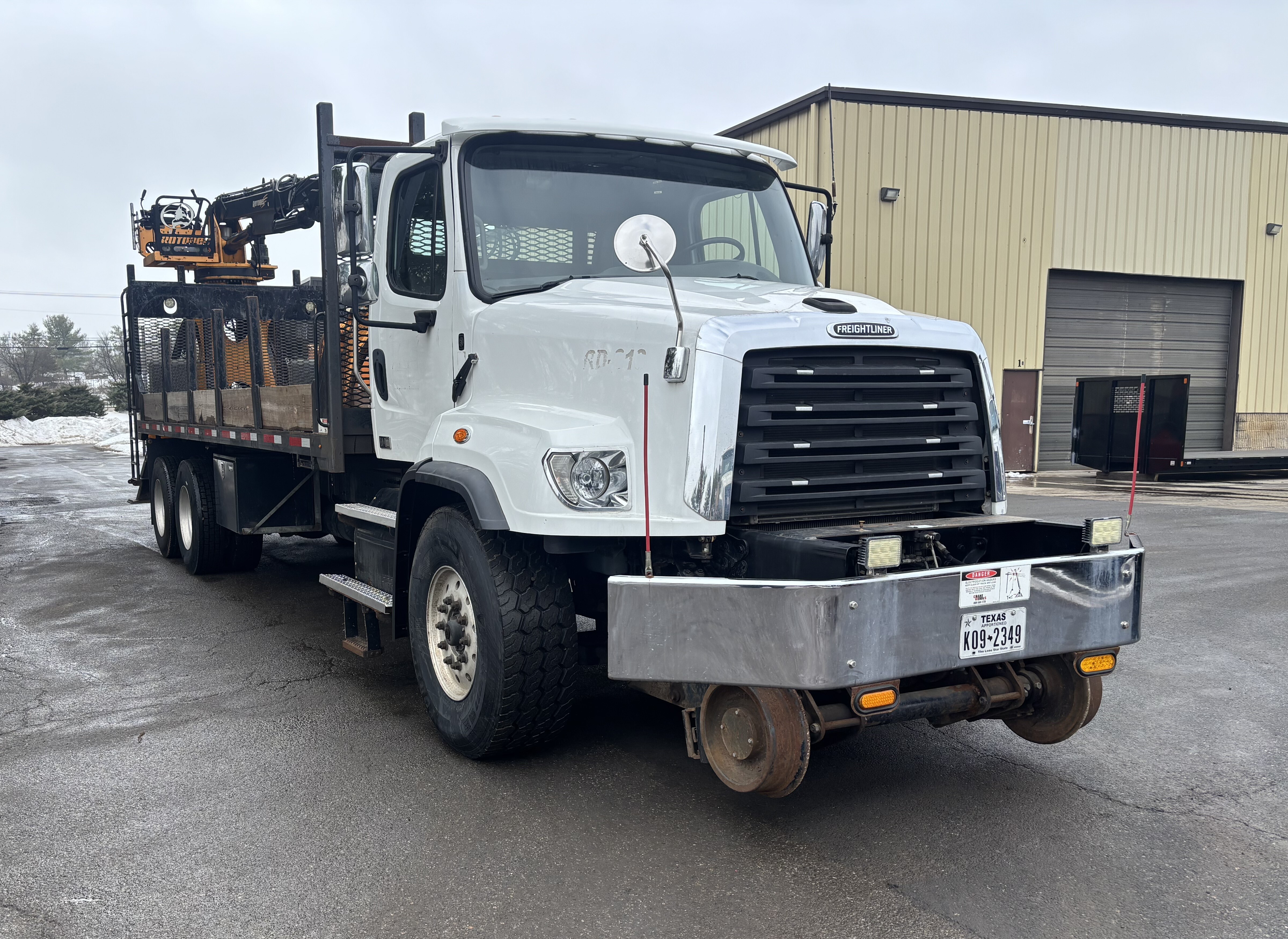 2018 FREIGHTLINER 114 SD in Hampton, NJ
