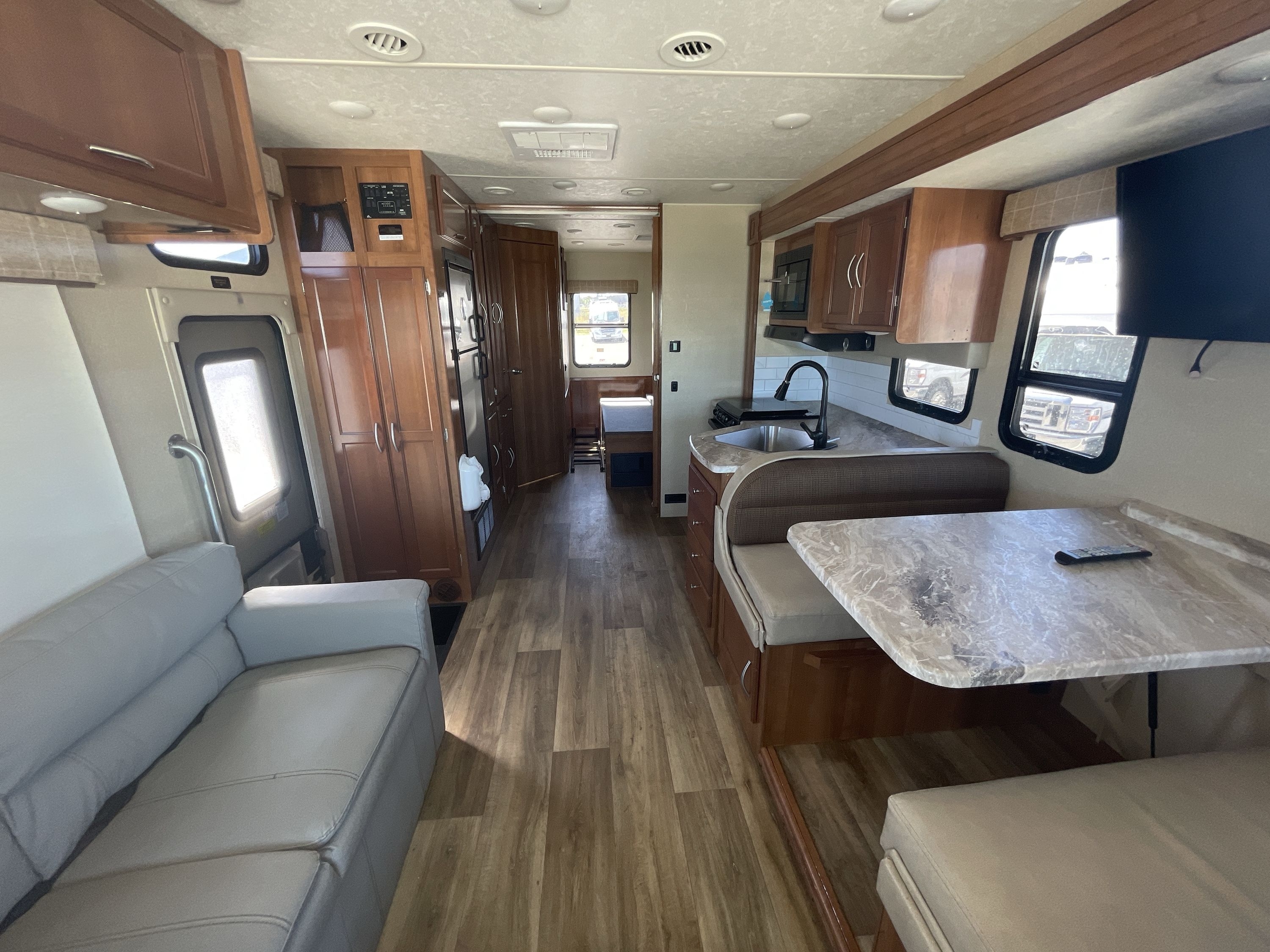 2018 Coachmen PURSUIT PRECISION 27DS in kaysville UT