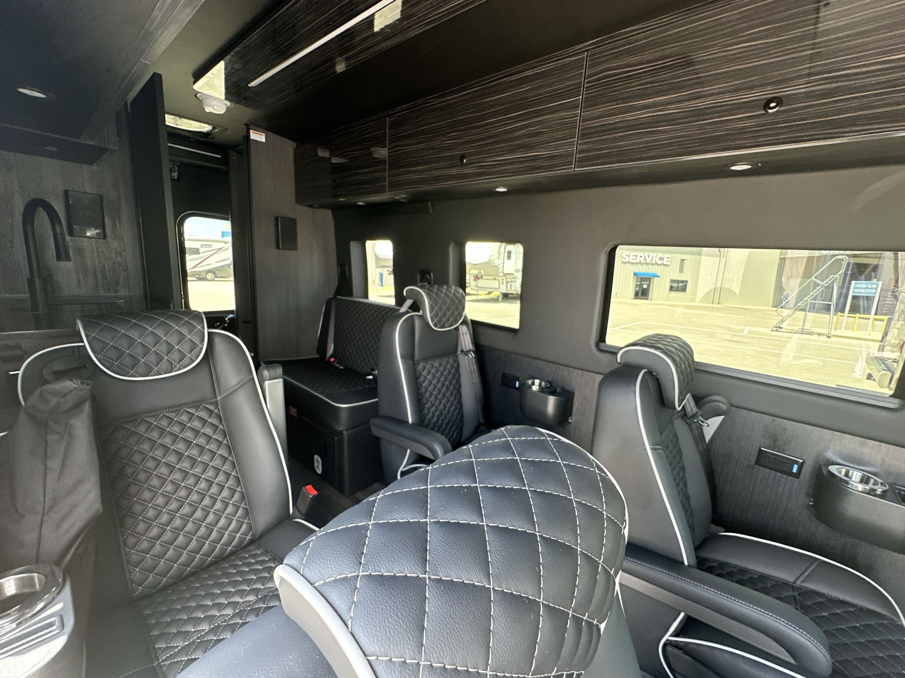 2027 Thor FREEDOM MOVER PX10 AWD in scott city MO