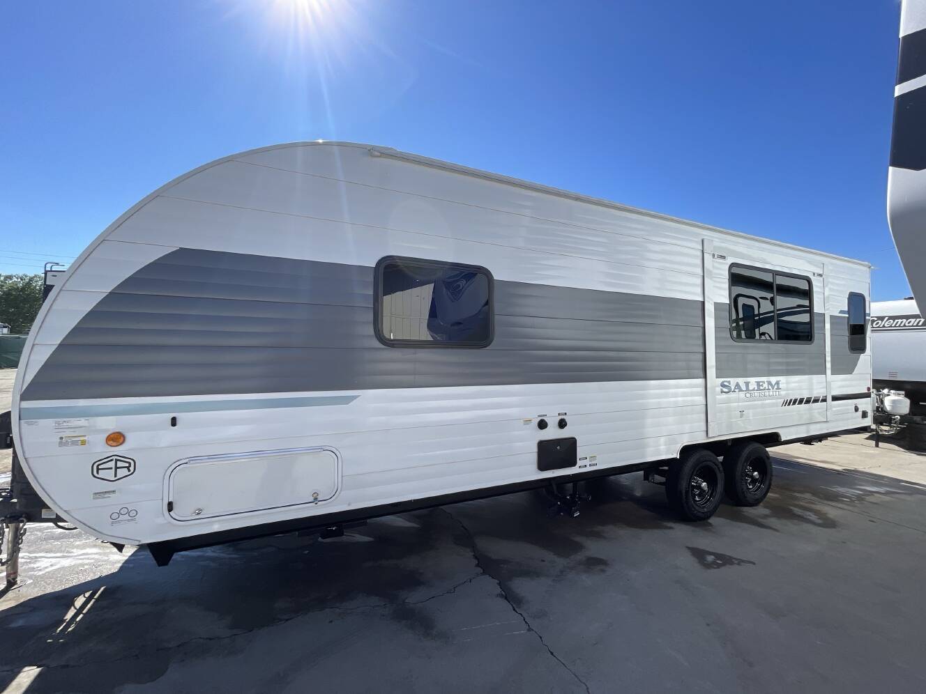 A photo of this 2026 Forest River SALEM CRUISE LITE 24RLXL
