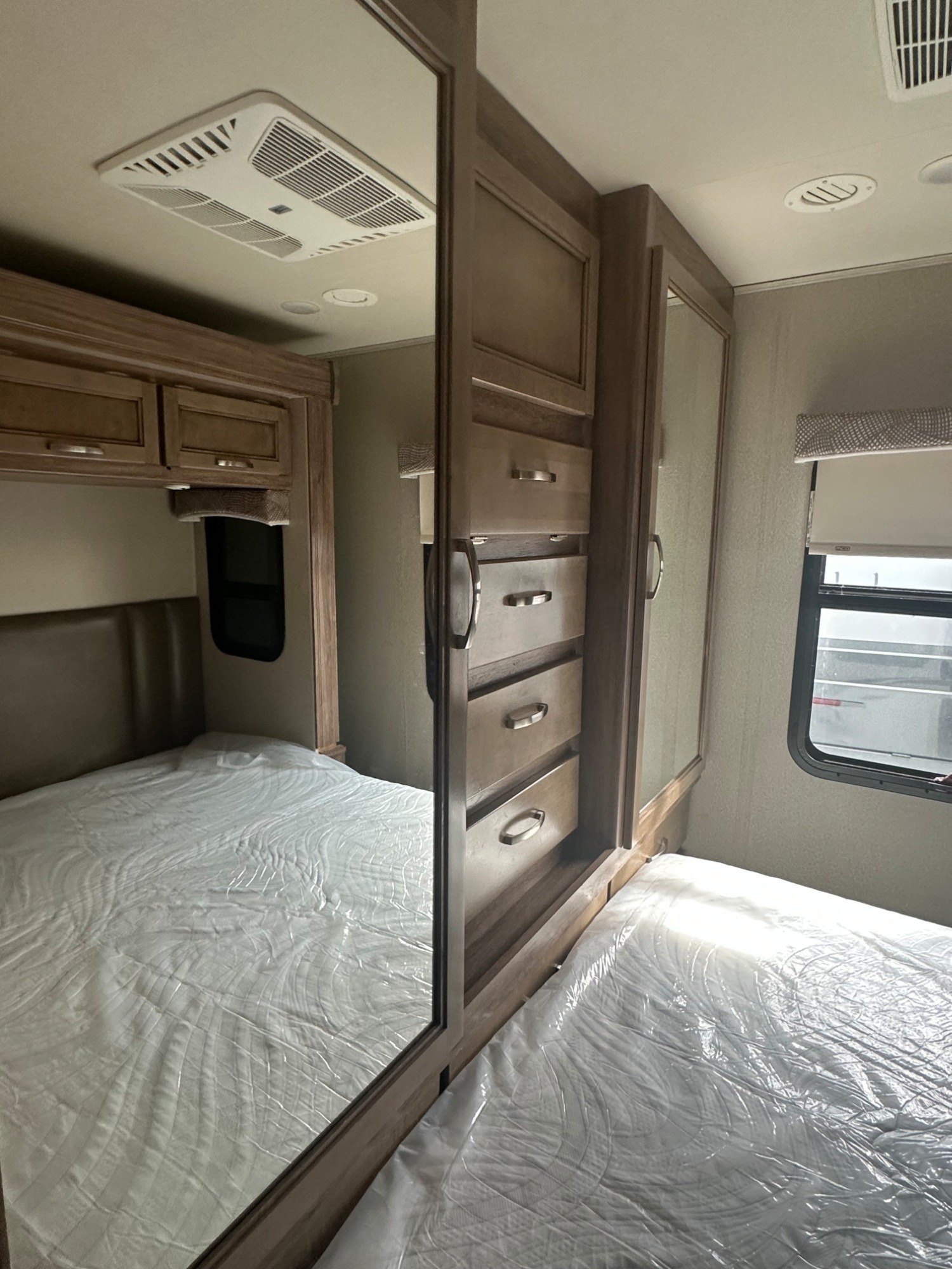 2019 Entegra Coach VISION 31V in newport news VA
