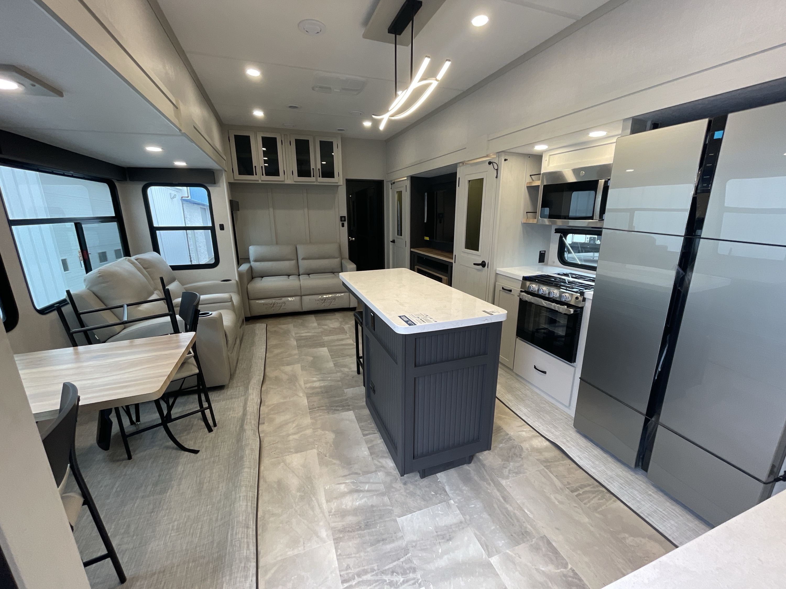 2026 Coachmen CHAPARRAL 389DEK in west coxsackie NY