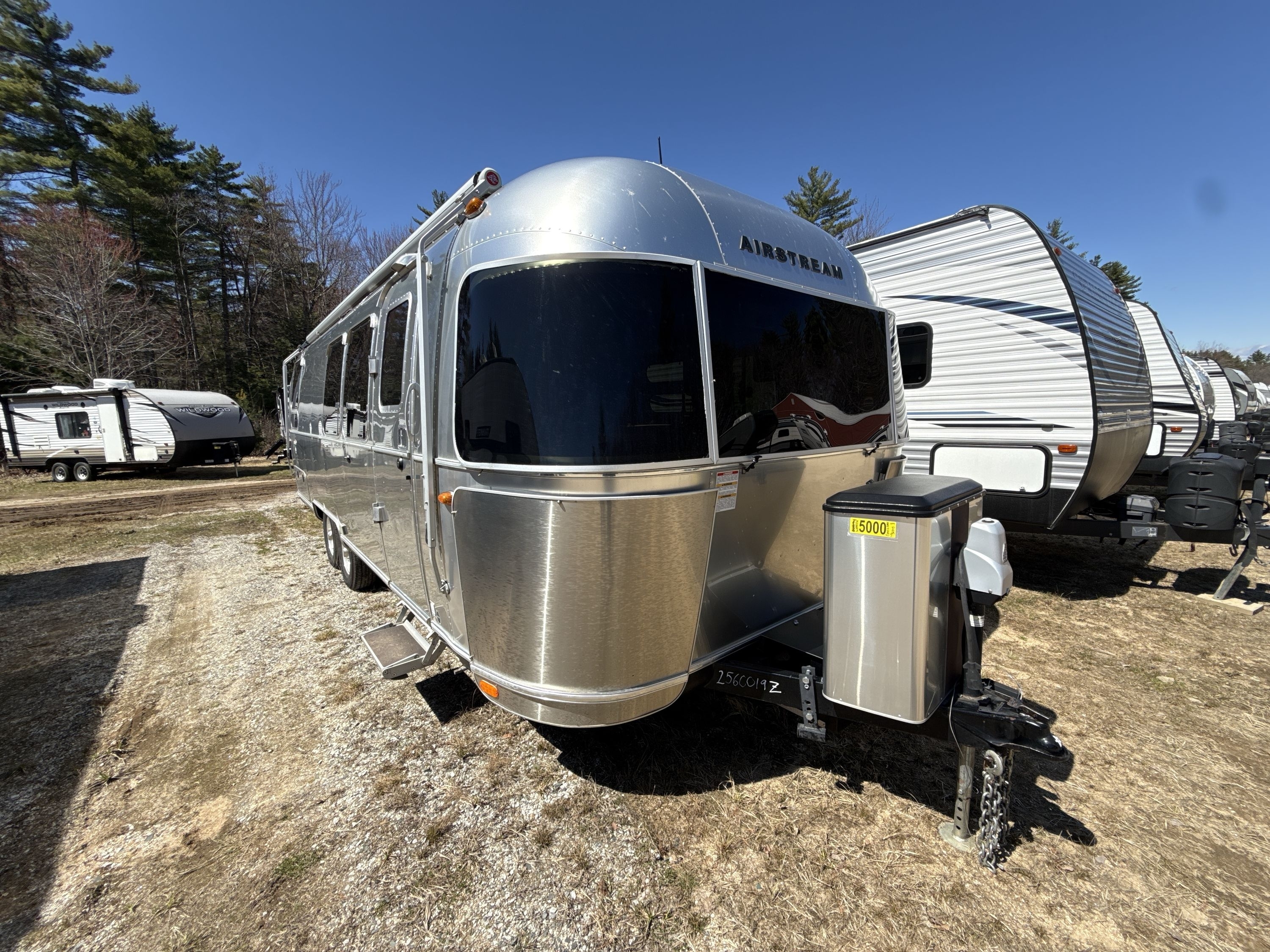 2018 Airstream INTERNATIONAL SERENITY 28RB TWIN RV