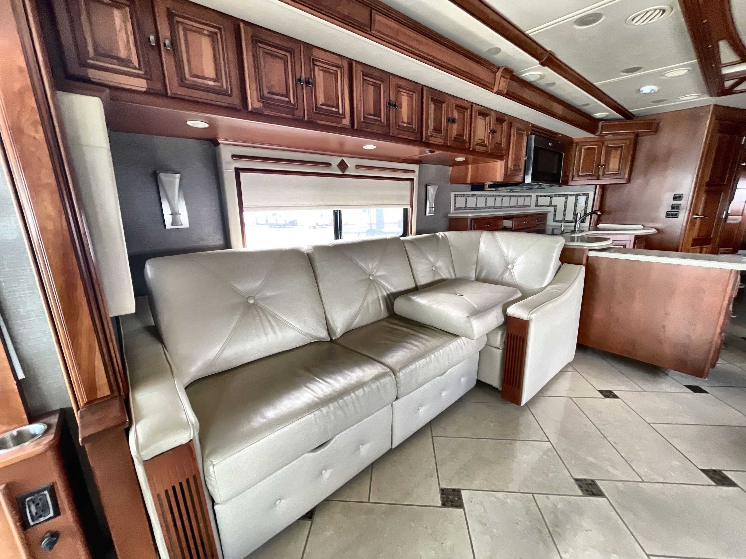 2014 Itasca ELLIPSE 42QD in summerfield FL