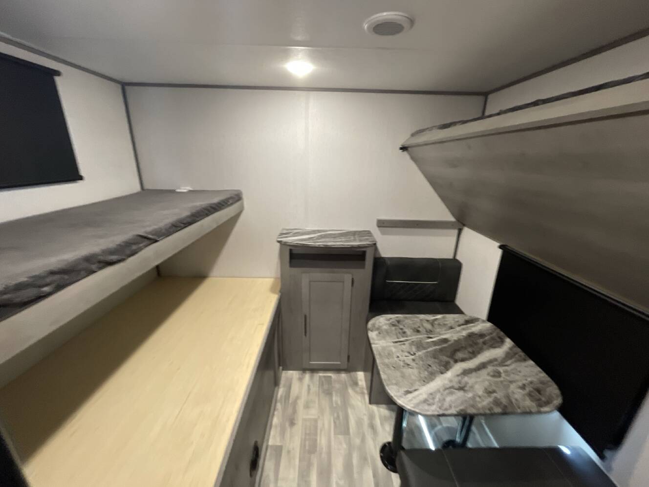 A photo of this 2022 Dutchmen KODIAK ULTRA LITE 283BHSL