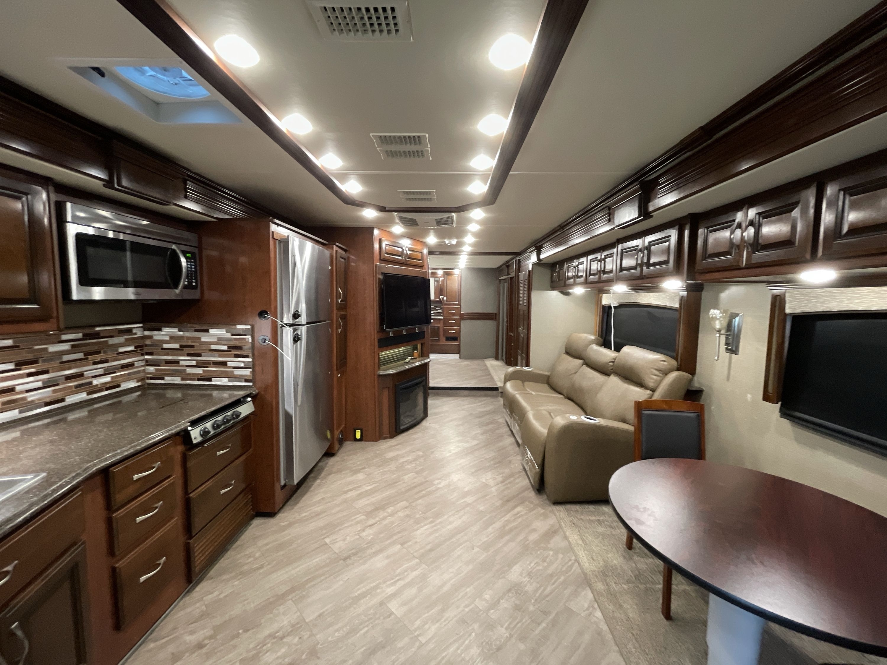 2018 Fleetwood PACE ARROW LXE 38K in sherwood AR