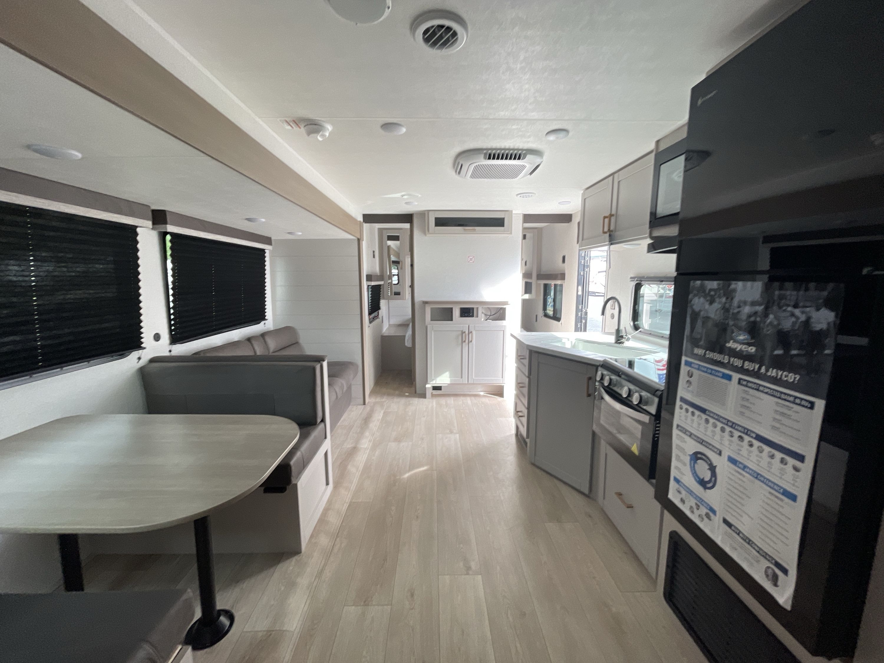 2027 Jayco JAY FLIGHT 261BHS in midway FL