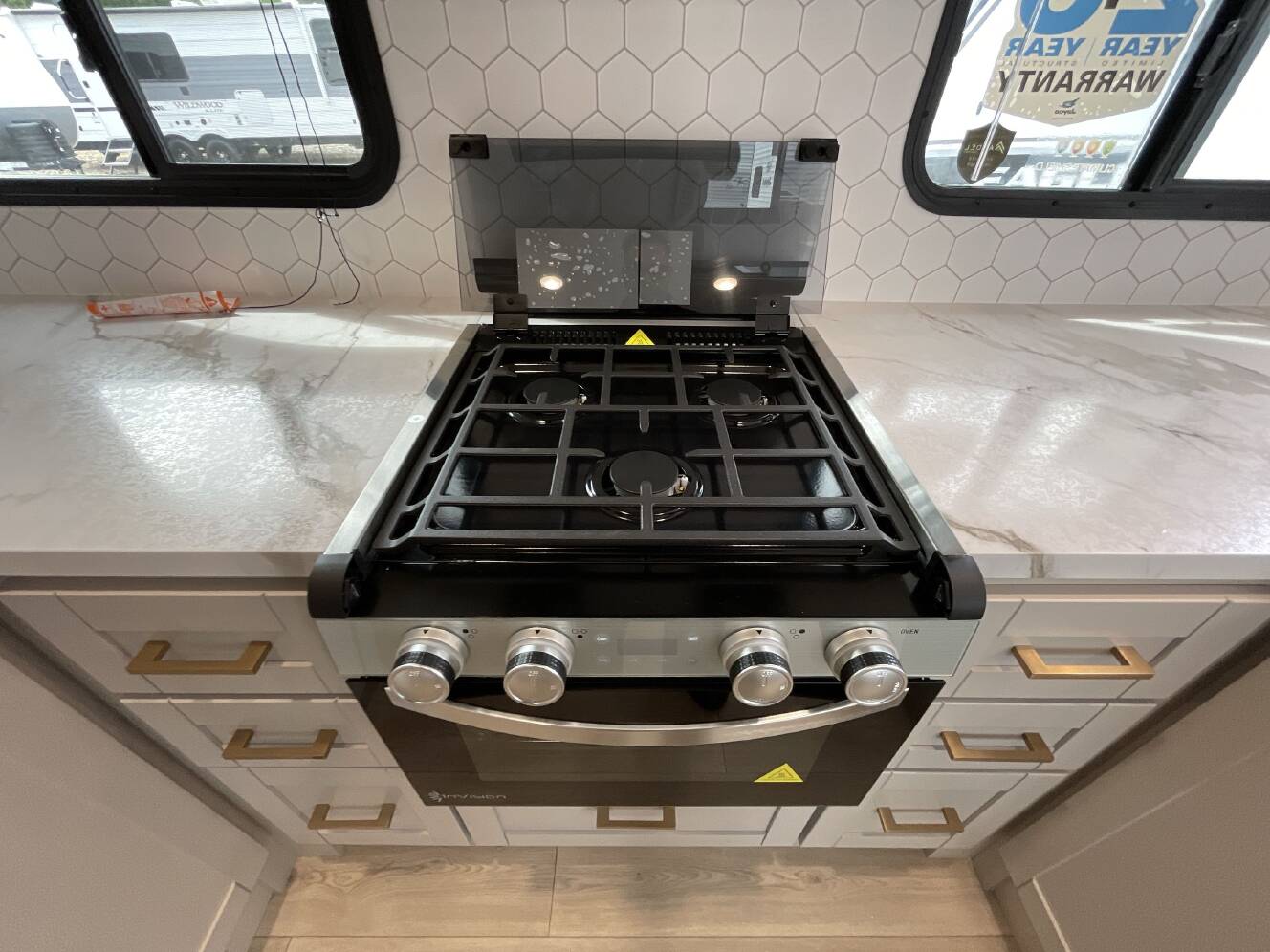 A photo of this 2027 Jayco JAY FEATHER 25BH