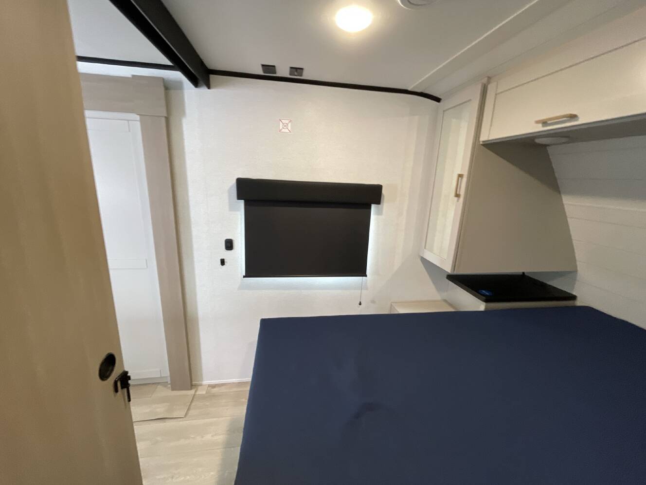 A photo of this 2027 Jayco JAY FEATHER 25BH