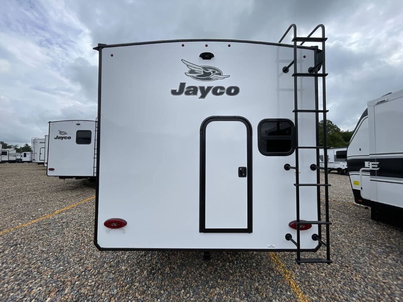 A photo of this 2027 Jayco JAY FEATHER 25BH