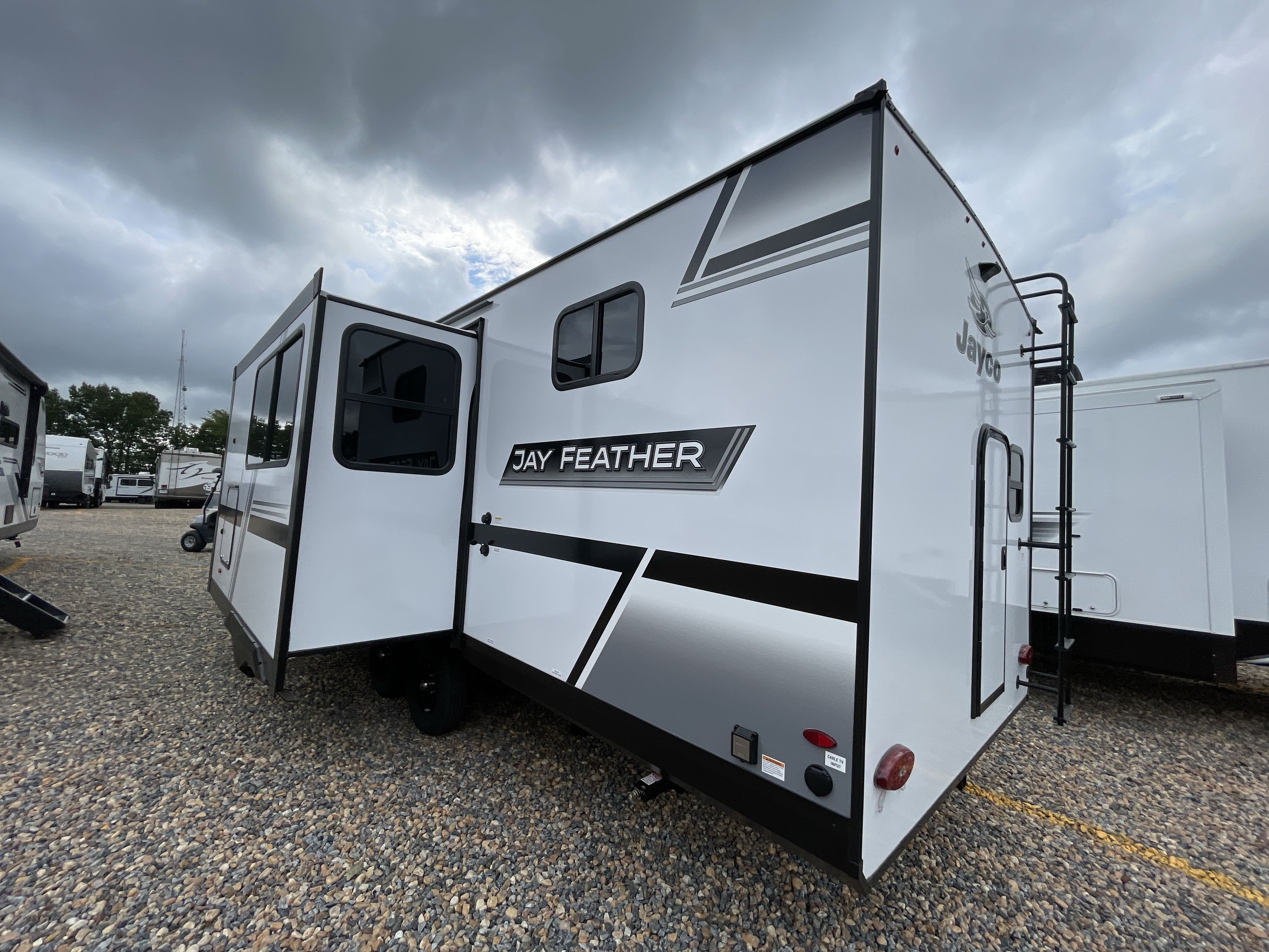 2027 Jayco JAY FEATHER 25BH in thornburg VA