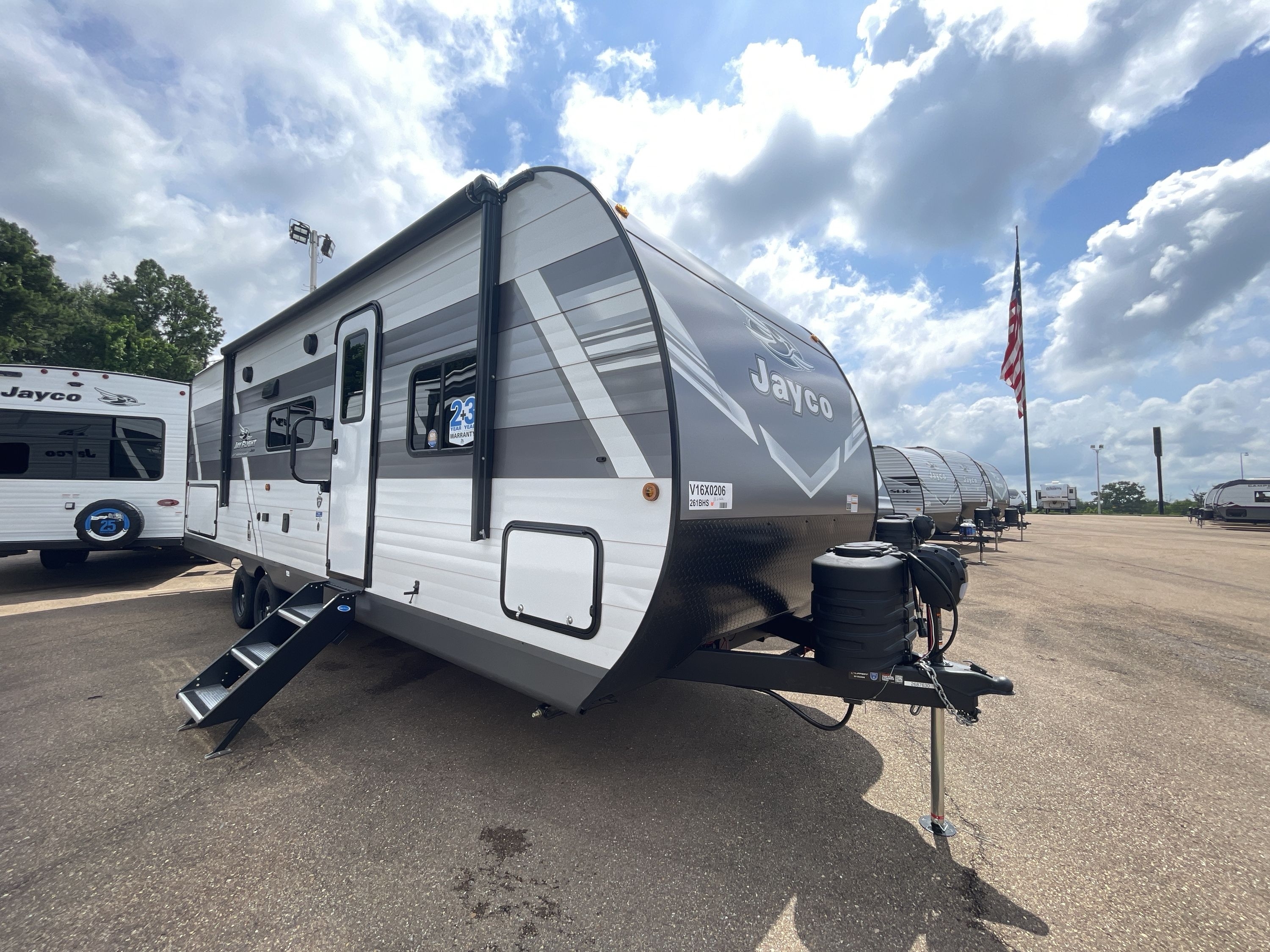 2027 Jayco JAY FLIGHT 261BHS in jackson MS