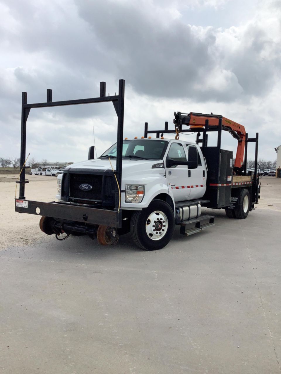 2017 FORD F750 in Kansas City, MO